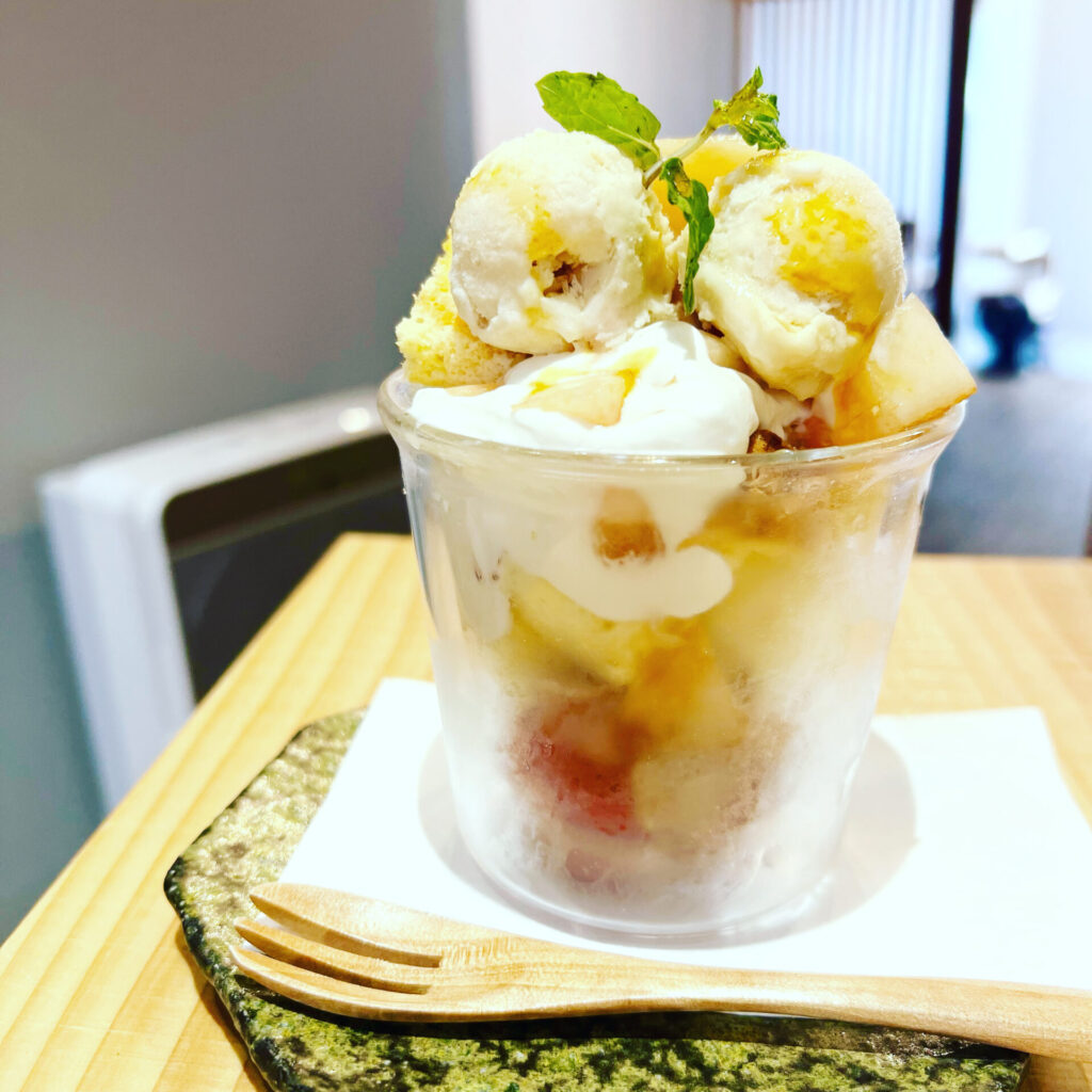 桃パフェ